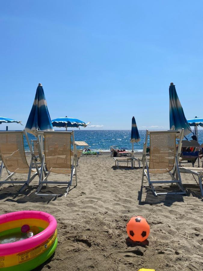 Cozy Loft Marina View Apartment Savona Exterior photo